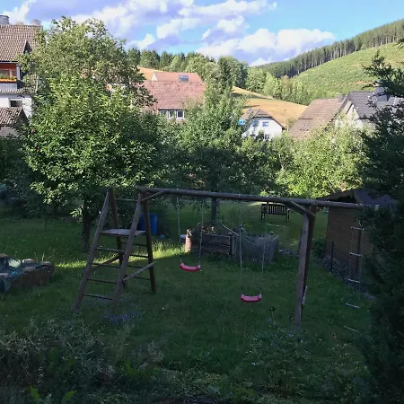 Nyaraló Ferienhaus Girkhausen *